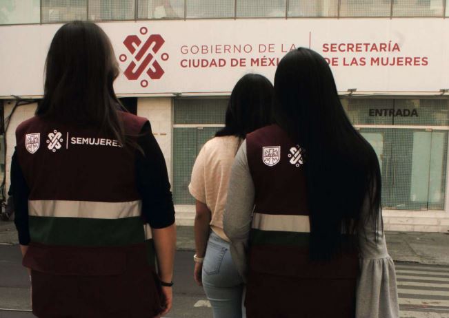 SEMUJERES