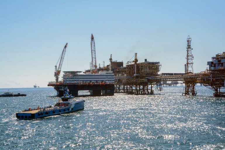 Pemex: Producción de petrolíferos aumenta casi 12%