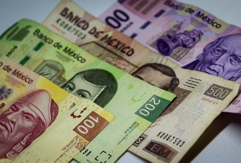 Revisa cuáles billetes dejarán de circular