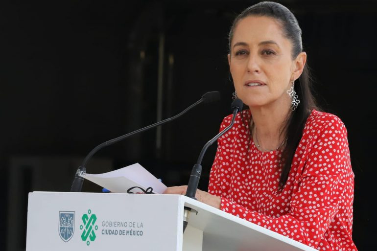 Monreal invita a plenaria a la Jefa de Gobierno