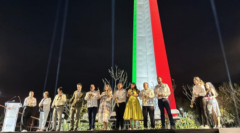 Inauguran el Obelisco «El Renacer de Iguala»