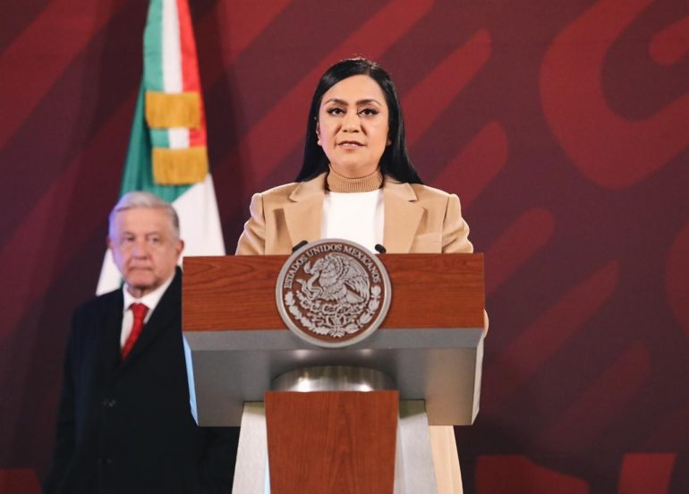 Ariadna Montiel entrega la Tarjeta del Bienestar en Azcapotzalco