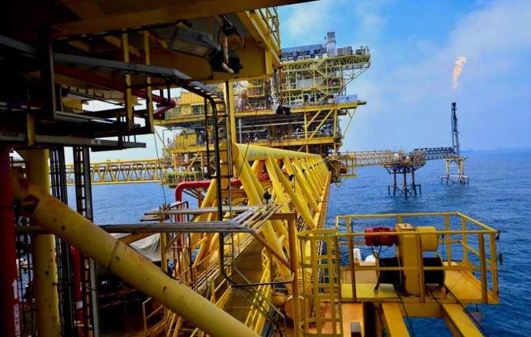 Pemex supera el millón 800 mil de barriles de hidrocarburos en febrero