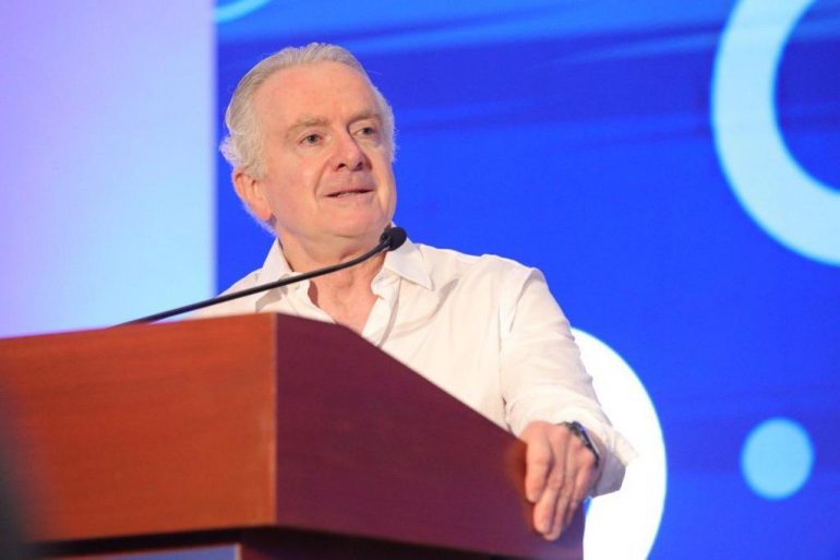 Santiago Creel busca consenso entre partidos y sociedad para definir candidatura de oposición