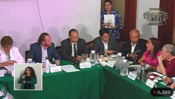 Predomina el lodo en comparecencia de alcalde en Benito Juárez