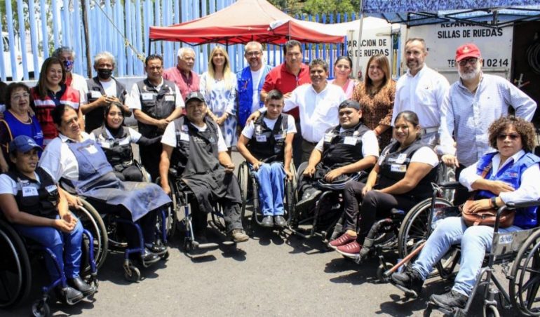 Coyoacán brinda mantenimiento y reparación gratuita para sillas de ruedas