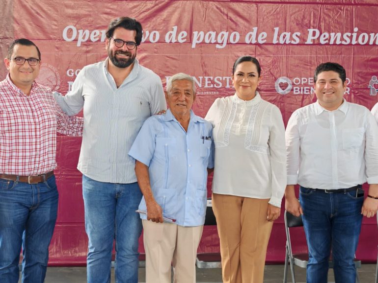 Ariadna Montiel supervisa entrega de Tarjetas de Bienestar en sierra de Tabasco