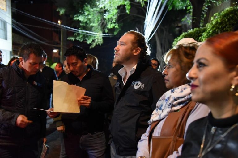 Alcalde Santiago Taboada da banderazo a trabajos de reencarpetado en Benito Juárez
