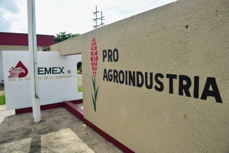 Pemex adelantará la distribución de fertilizantes para el próximo año