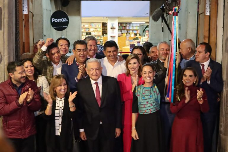 Entrega de Bastón, relevo generacional