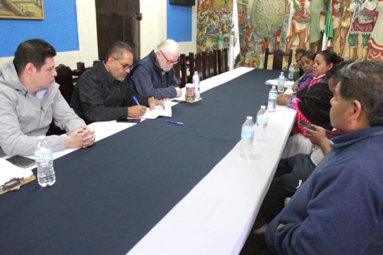 Avanza el diálogo con comerciantes otomíes en Coyoacán