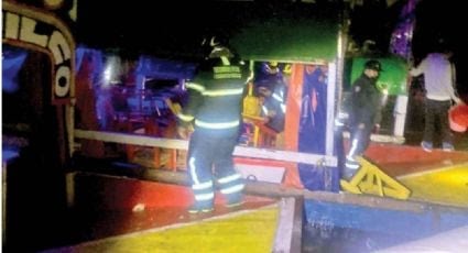 Caos en Xochimilco: Dos trajineras resultan afectadas tras enfrentamiento entre pasajeros