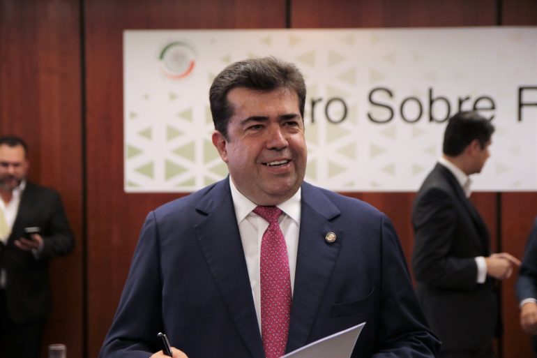 Aficionados a la tauromaquia pueden estar tranquilos, esa suspensión será revocada: asegura el senador Pedro Haces Barba