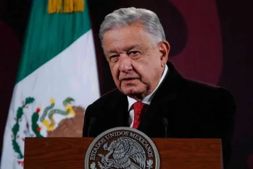 Presenta López Obrador 20 iniciativa