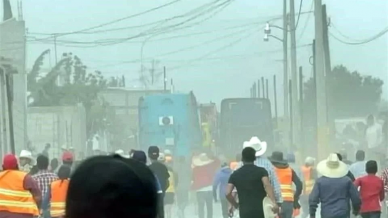 Carrera de tractocamiones en Hidalgo, dejó varios heridos