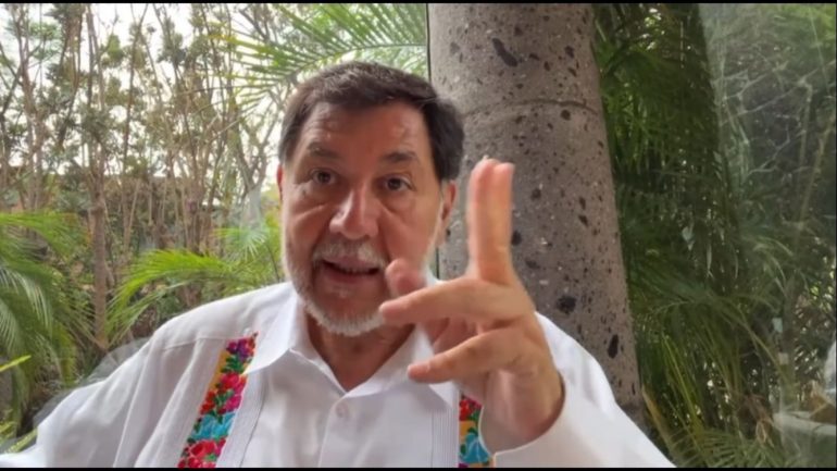 Noroña arremete nuevamente contra Grecia Manzo y le llueven críticas