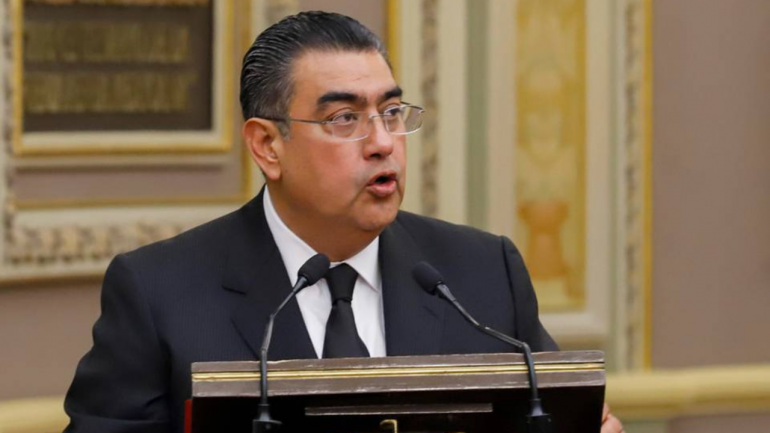 ¿Quién es Sergio Salomón Céspedes, el nuevo titular del Instituto Nacional de Migración (INM)?