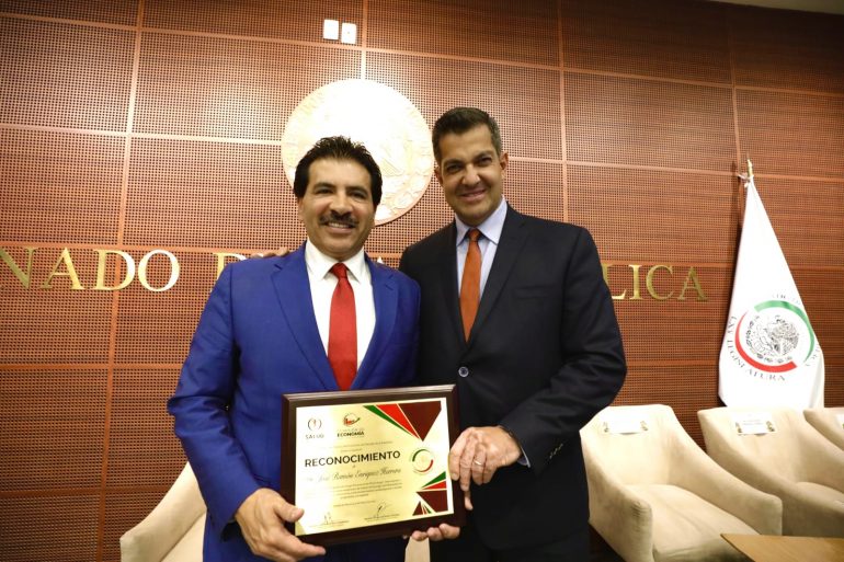 Senado reconoce a José Ramón Enríquez por beneficiar a más de 70 mil personas con cirugías oftalmológicas
