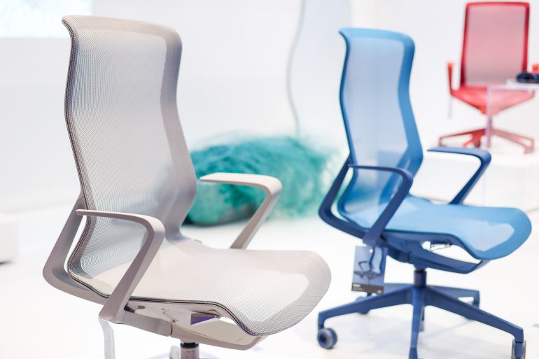 La empresa china «Sunon» inaugura planta en México y presenta su Silla “H5″