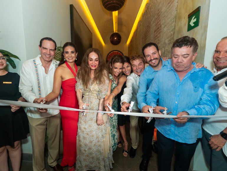 Ernesto Coppel Kelly y Gabriel García Coppel inauguran hotel de lujo en el Centro Histórico de Mazatlán