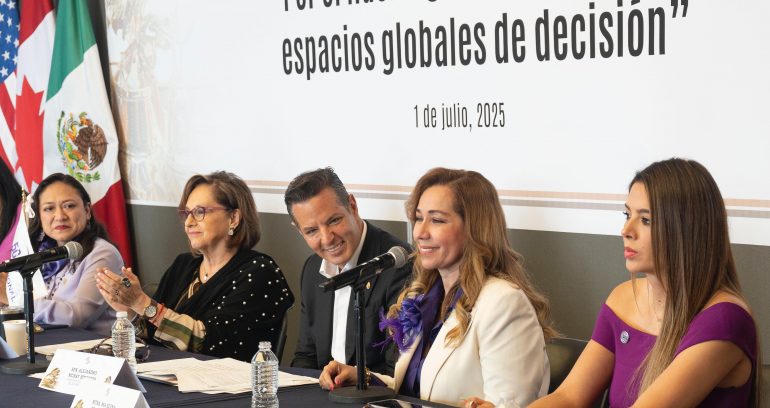 Colectiva 50+1 Internacional refuerza liderazgo femenino y promueve agenda de género