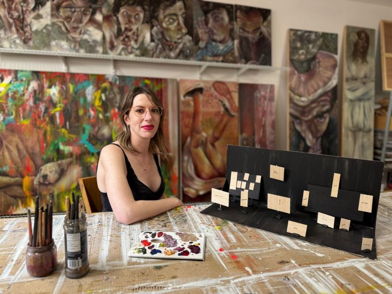 Sofía Ibargüengoitia presentó novedosa propuesta teatral «No me sigas, yo también estoy perdida