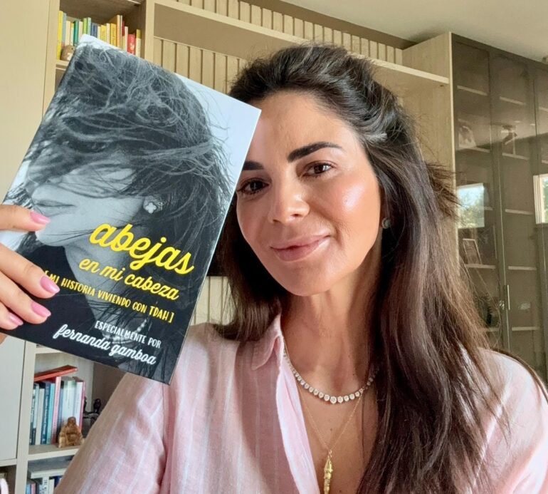 Fernanda Gamboa busca visibilizar el TDAH  con el documental  “Los Alborotados” y el libro “Abejas en mi cabeza, mi historia viviendo con TDAH”