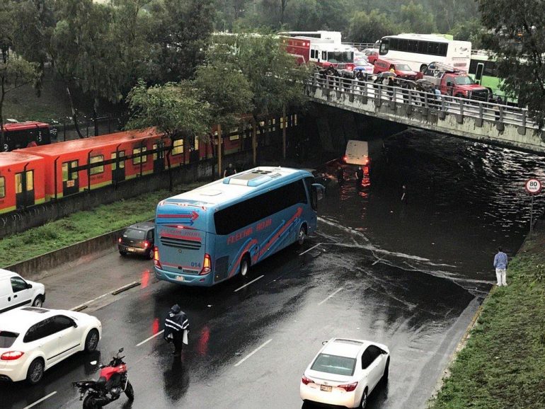 Superan aseguradoras los mil 500 millones de pesos en accidentes por lluvia en la CDMX, reportan