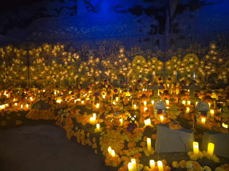 La experiencia Inmersiva “Odisea México” celebra el Día De Muertos con su sala dedicada a Michoacán