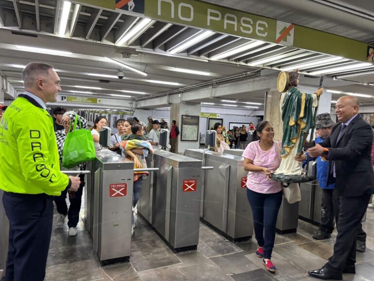 El operativo especial en la estación Hidalgo líneas 2 y 3, concluyó sin incidentes