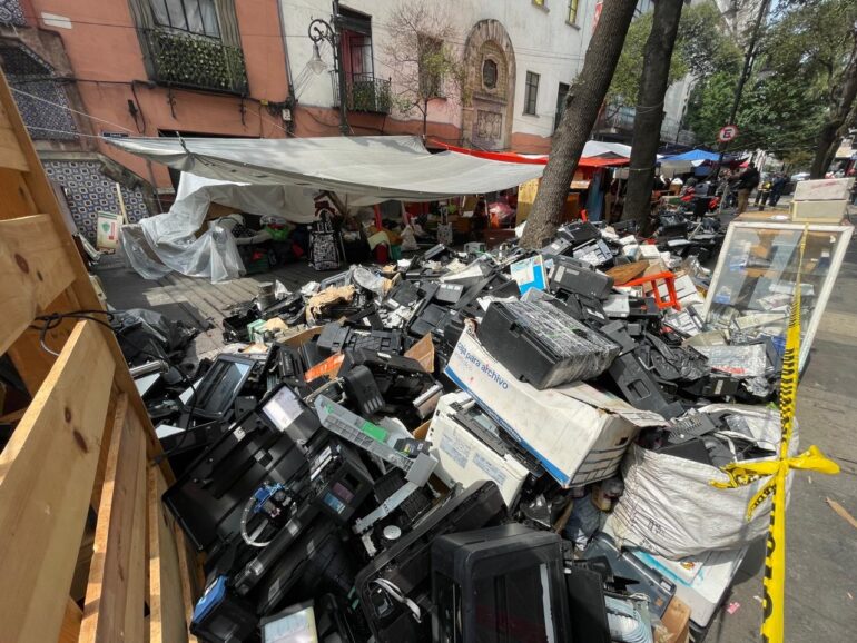 Impiden otro desalojo en el Centro Histórico