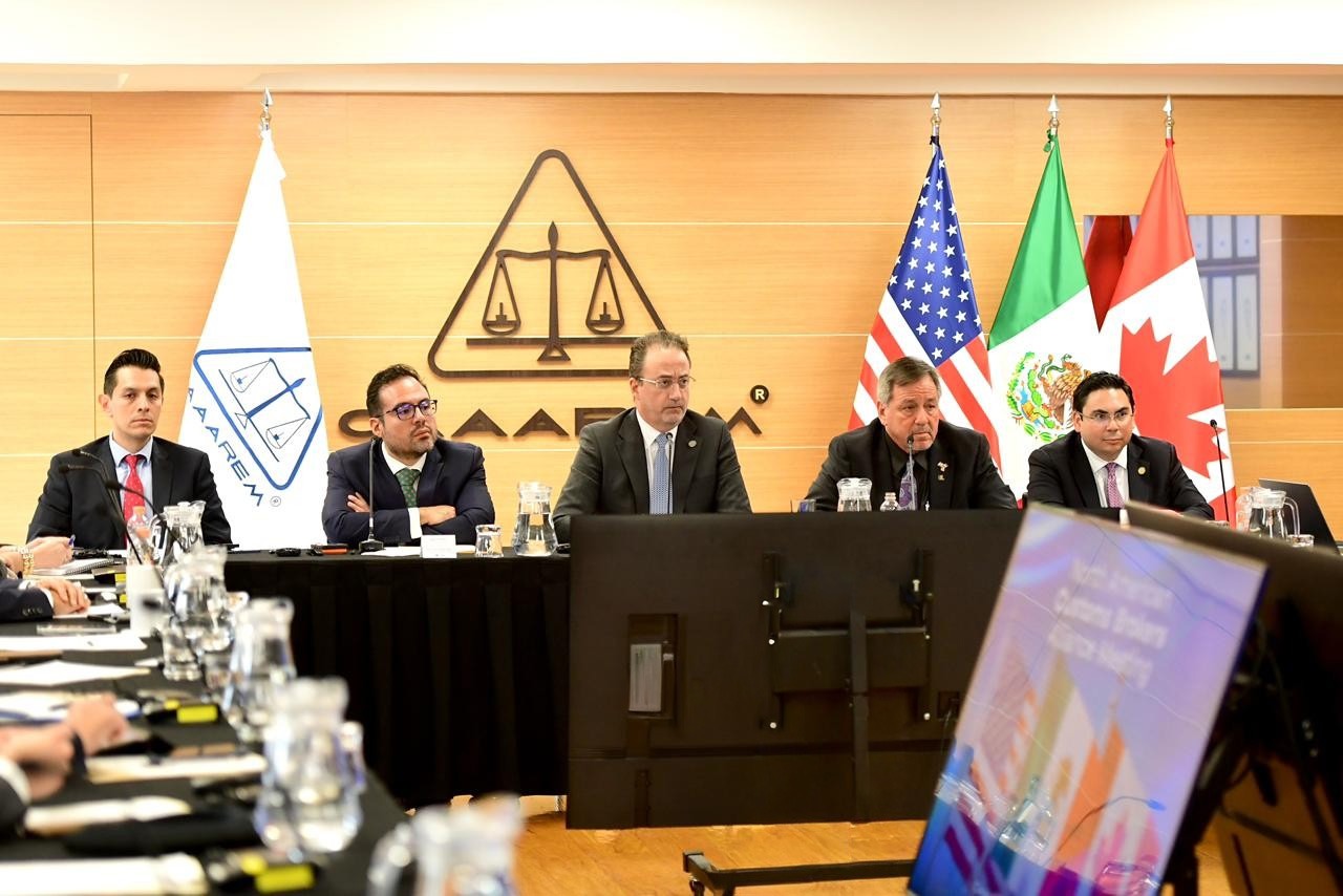 Agentes aduanales refrendan apoyo al T-MEC durante encuentro trilateral