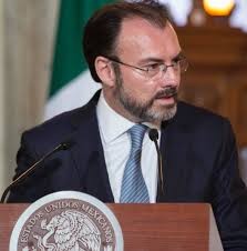 México acepta escrutinio internacional; SRE revira a Venezuela