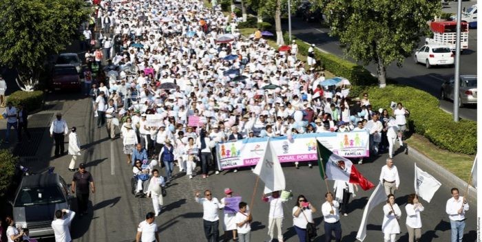 Mandan correos a diputados federales para votar contra matrimonios igualitarios