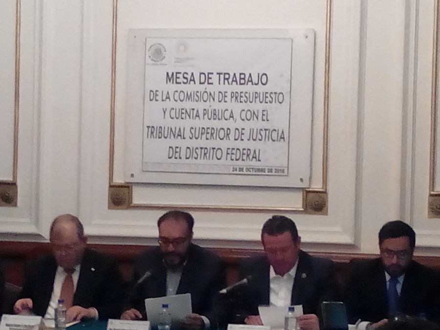 Comparece presidente del Tribunal Superior de Justicia en ALDF