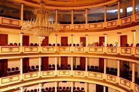 Senado firma contrato de compra-venta del Teatro de la Ciudad de Querétaro