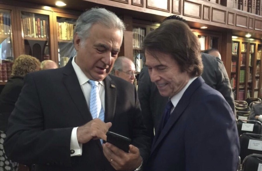 Torruco se integra como asesor de AMLO