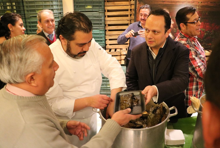 Central de Abasto realiza degustación de tamales gourmet