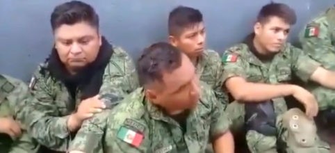 Militares desarmados en la Huacana, actuaron responsablemente: AMLO