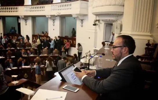La CDMX ocupa penúltimo lugar en facilidad para hacer negocio; aprueba ALDF nueva Ley de Mejora Regulatoria