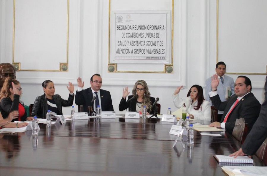 Elevan a rango de Ley Programa Bebé Seguro CdMx