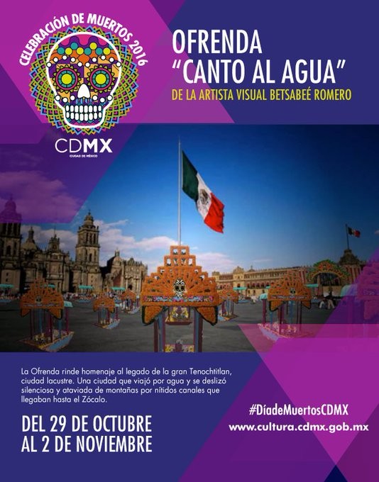 Recorre Mancera ofrenda del Zócalo
