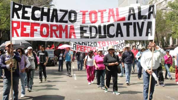 Confía AMLO en que reforma educativa se defina en periodo extraordinario