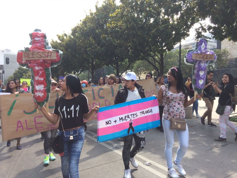 Comunidad LGBT exigen justicia para Paola, Alessa e Itzel