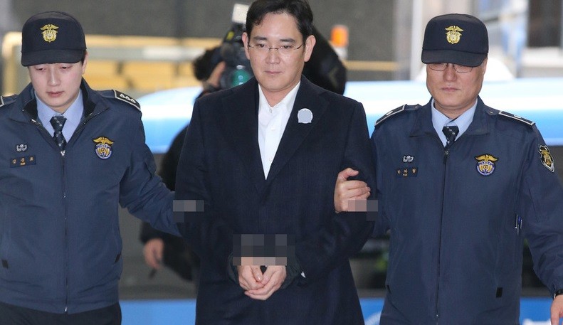 Multimillonario y próximo dueño de Samsung es setenciado a 5 años de prisión