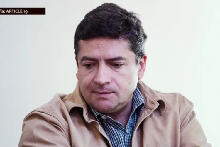 Revela AMLO que el periodista Humberto Padgett fue detenido en Santa Lucía por grabar sin permisos