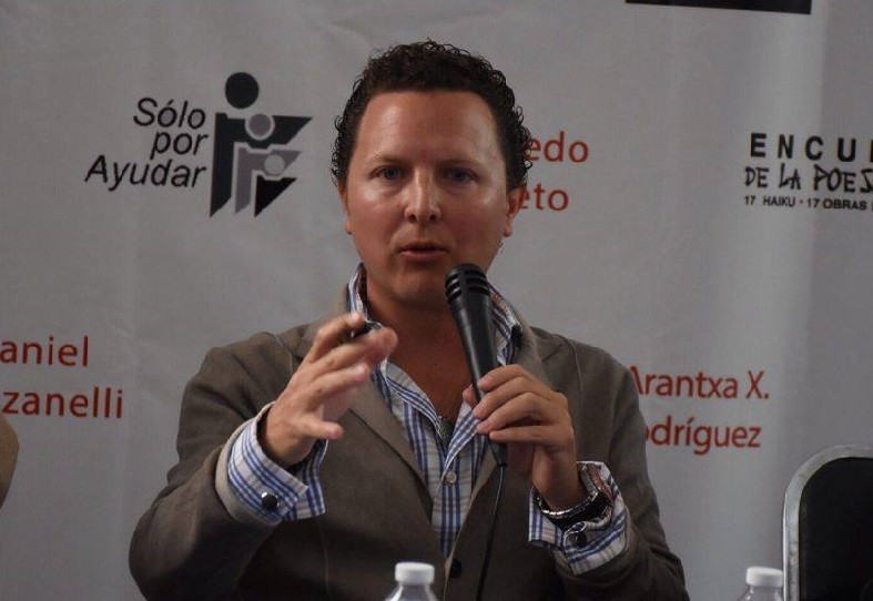 Presentan exposiciÃ³n Encuentro de la poesÃ­a al Lienzo