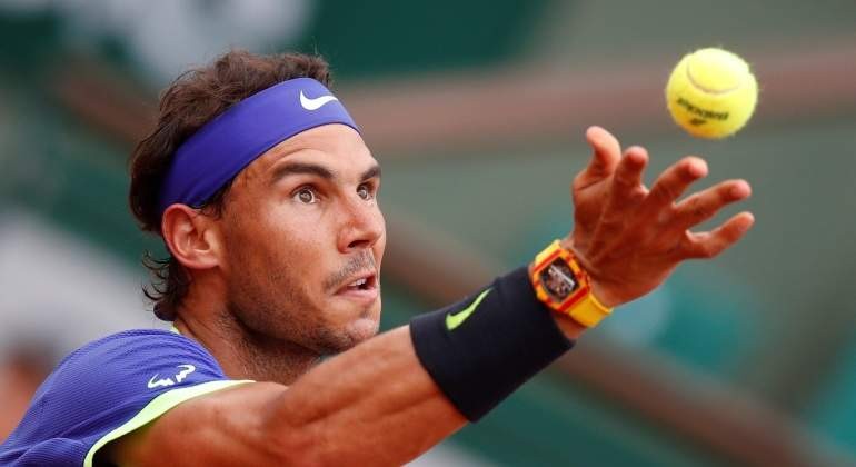 Nadal pasa a cuartos de final de Roland Garros
