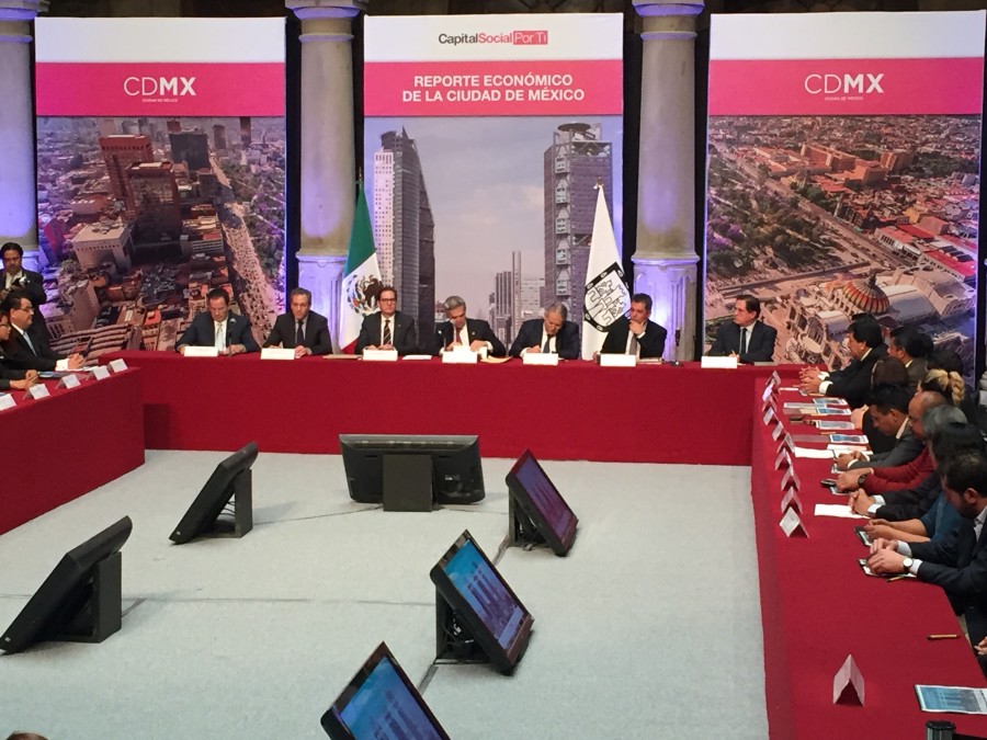 Presentan reporte económico de la CdMx 2016