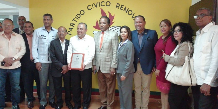 Pablo Trejo es reconocido en República Dominicana